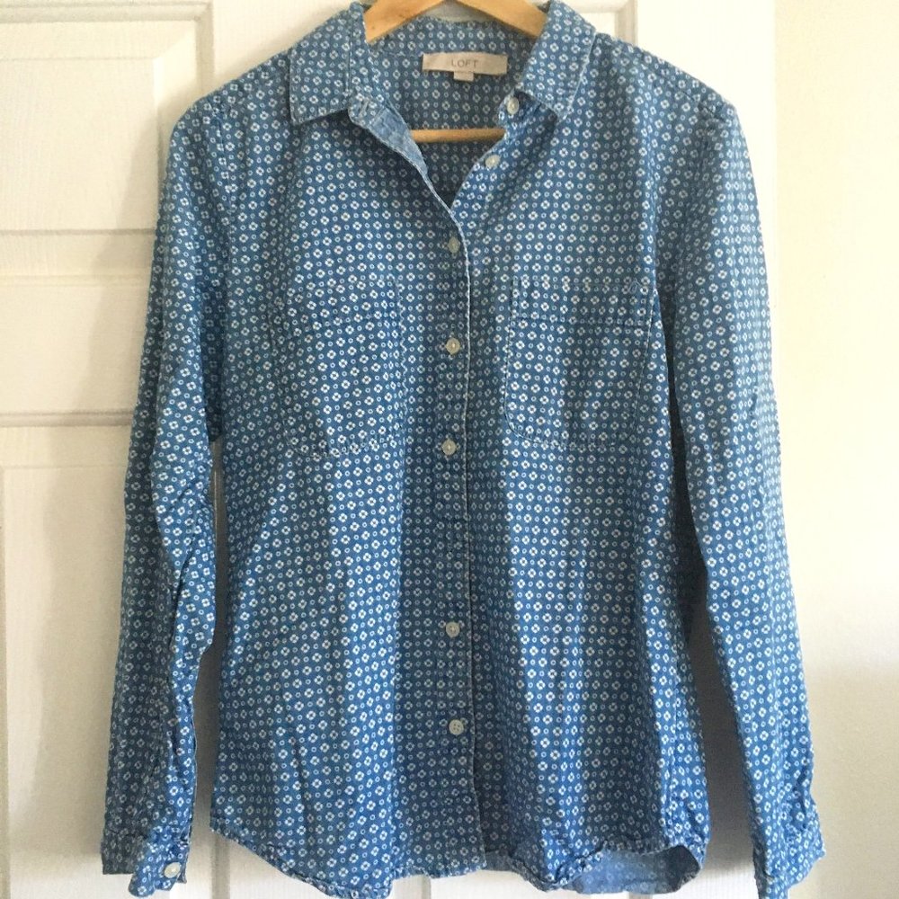 LOFT Chambray collared shirt with pattern